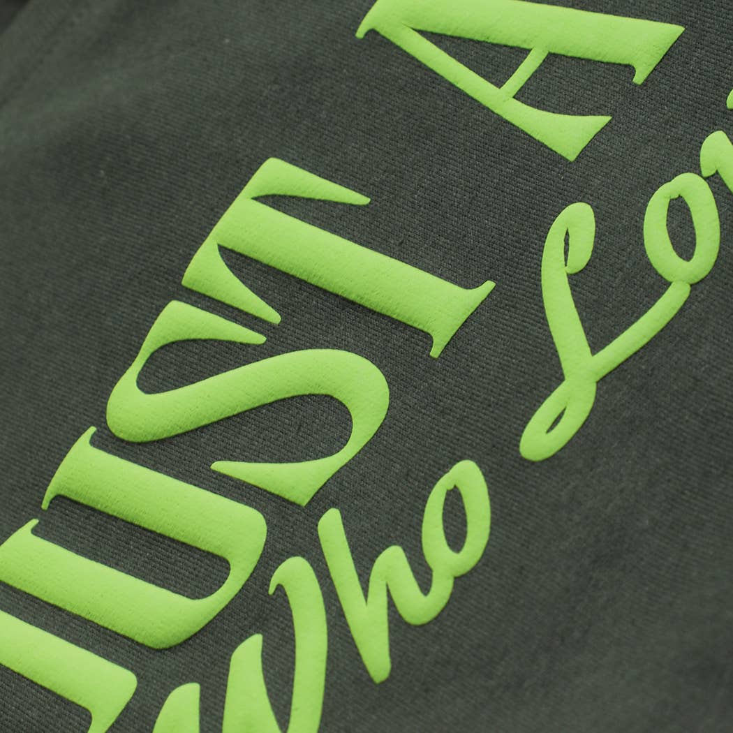 JUST A GIRL WHO LOVES JESUS PUFF MIDWEIGHT Sweatshirt: CEMENT / XL